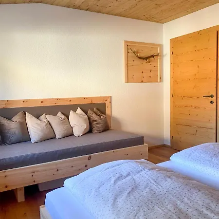 Tuxer Apartment